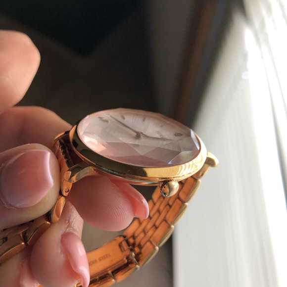 Rose gold Fossil watch - Picture 5 of 8